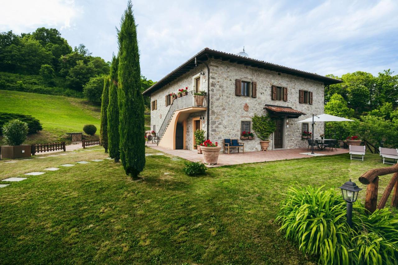 Casa Vacanza La Pozza Molazzana Eksteriør billede